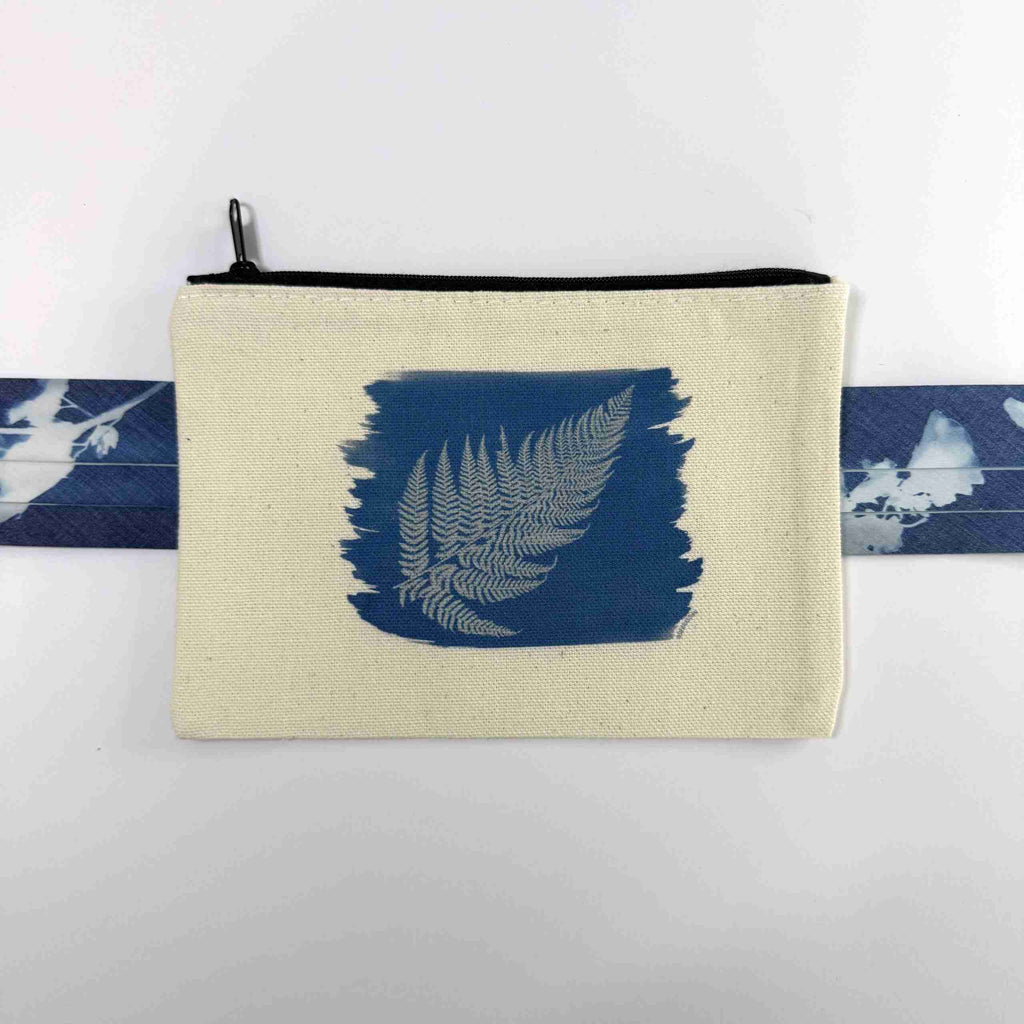 Zipper Pouch: Fern image 0