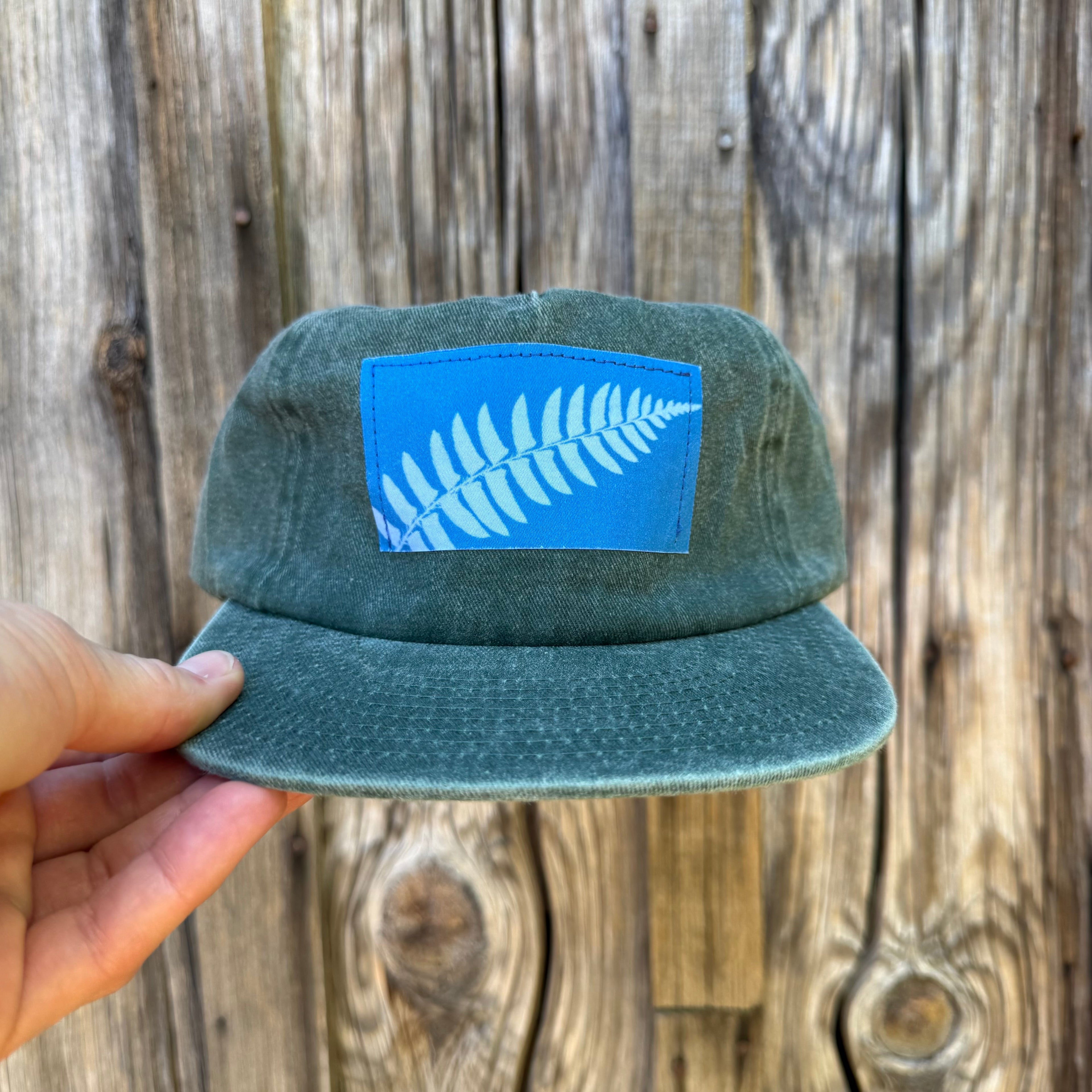 Washed Cotton Hunter Green Hat: Fern 03
