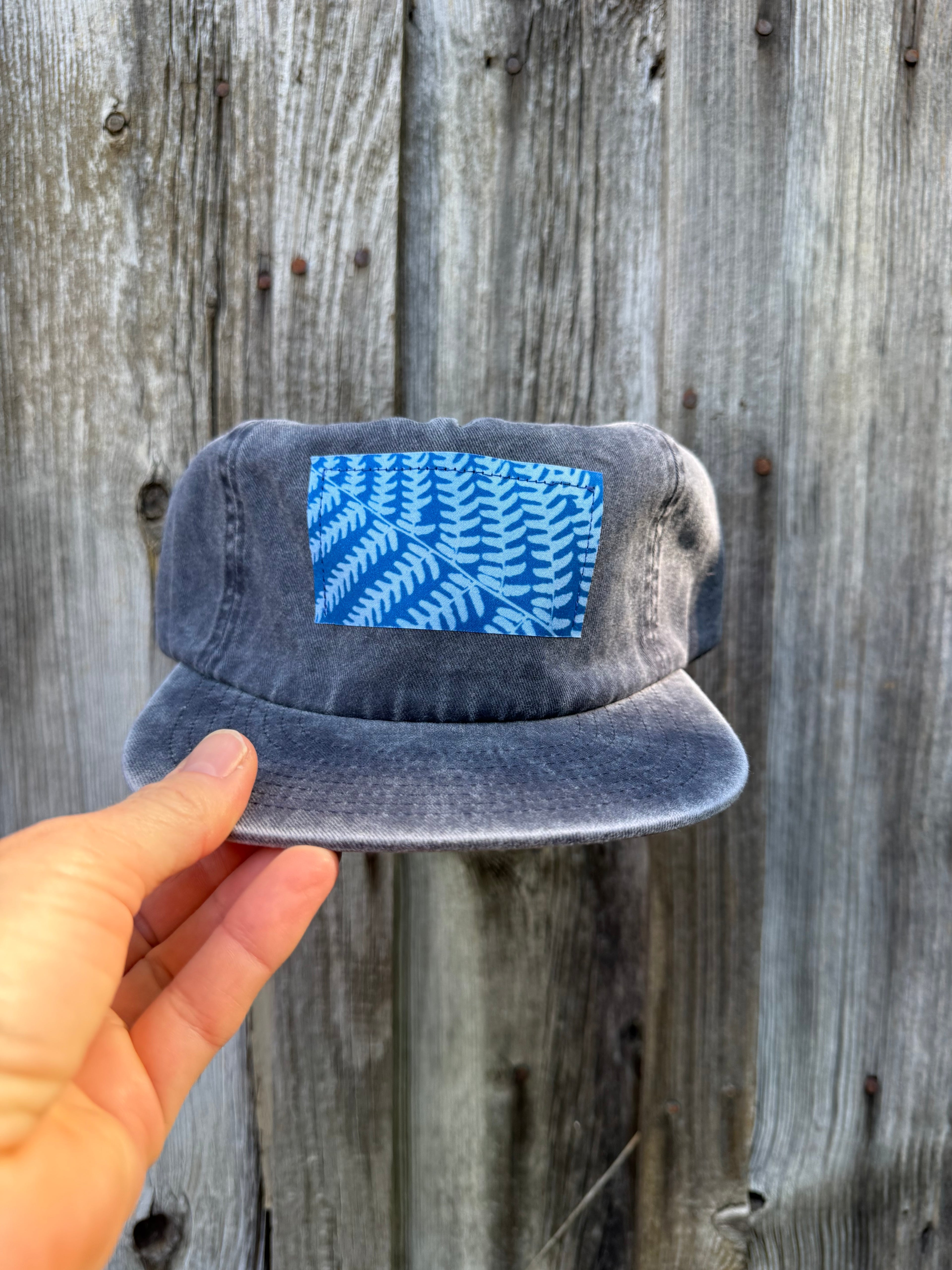 Washed Cotton Slate Blue Hat: Fern 01