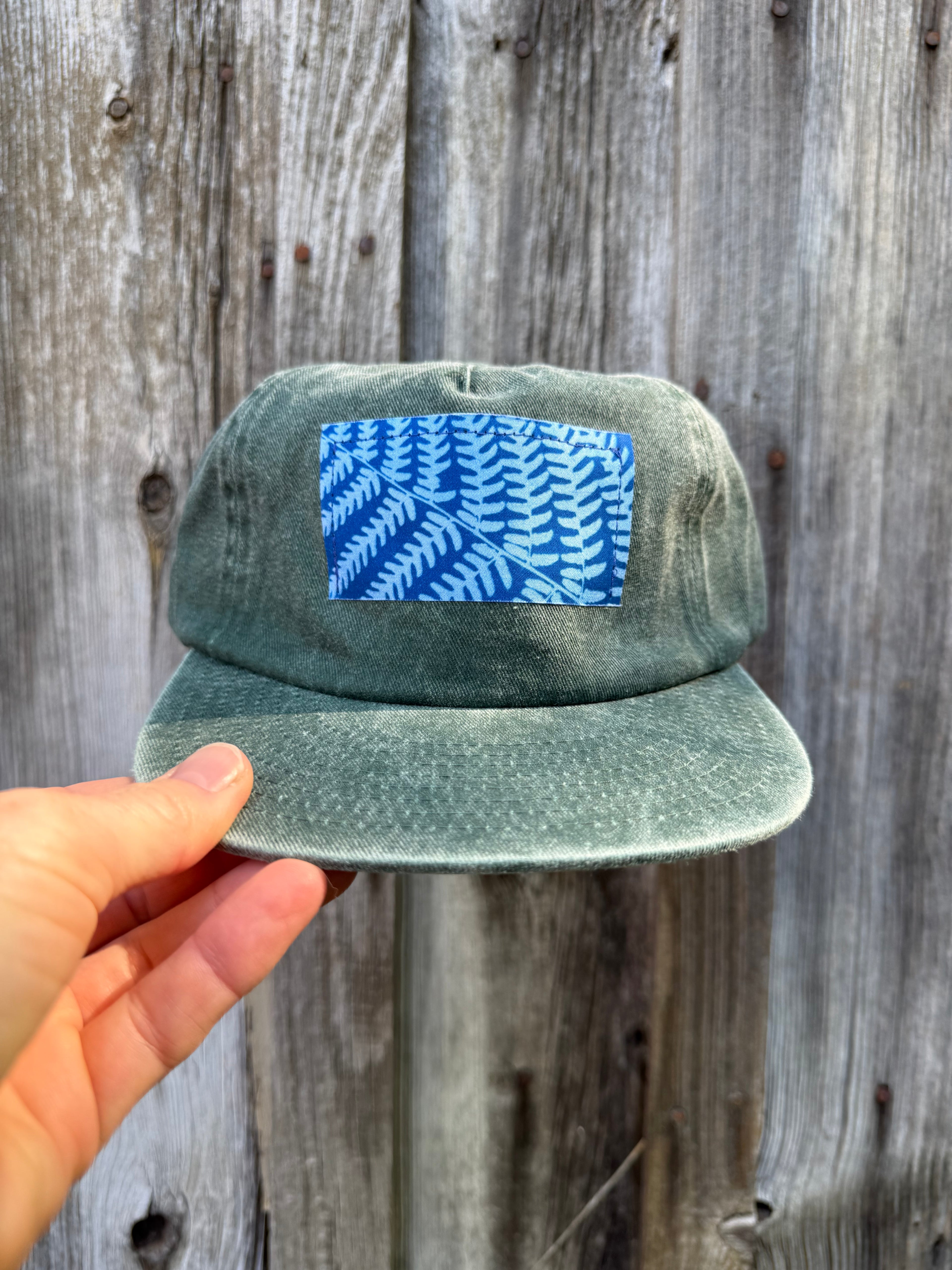 Washed Cotton Hunter Green Hat: Fern 01
